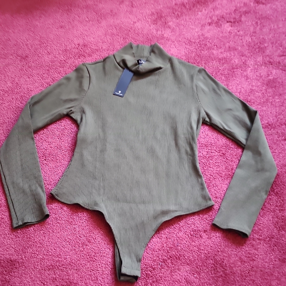 Lulus Wilde Olive Greene Ribbed Long Sleeve Mock Neck Bodysuit. Large - Picture 3 of 7